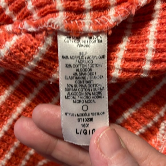 💥𝐒𝐏𝐋𝐄𝐍𝐃𝐈𝐃 𝐒𝐓𝐑𝐈𝐏𝐏𝐄𝐃 𝐇𝐎𝐎𝐃𝐄𝐃 𝐓𝐄𝐗𝐓𝐔𝐑𝐄𝐃 𝐒𝐇𝐈𝐑𝐓 - Picture 6 of 6